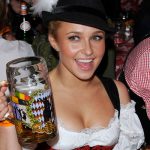 hayden panettiere bea bere sursa: fhm.com